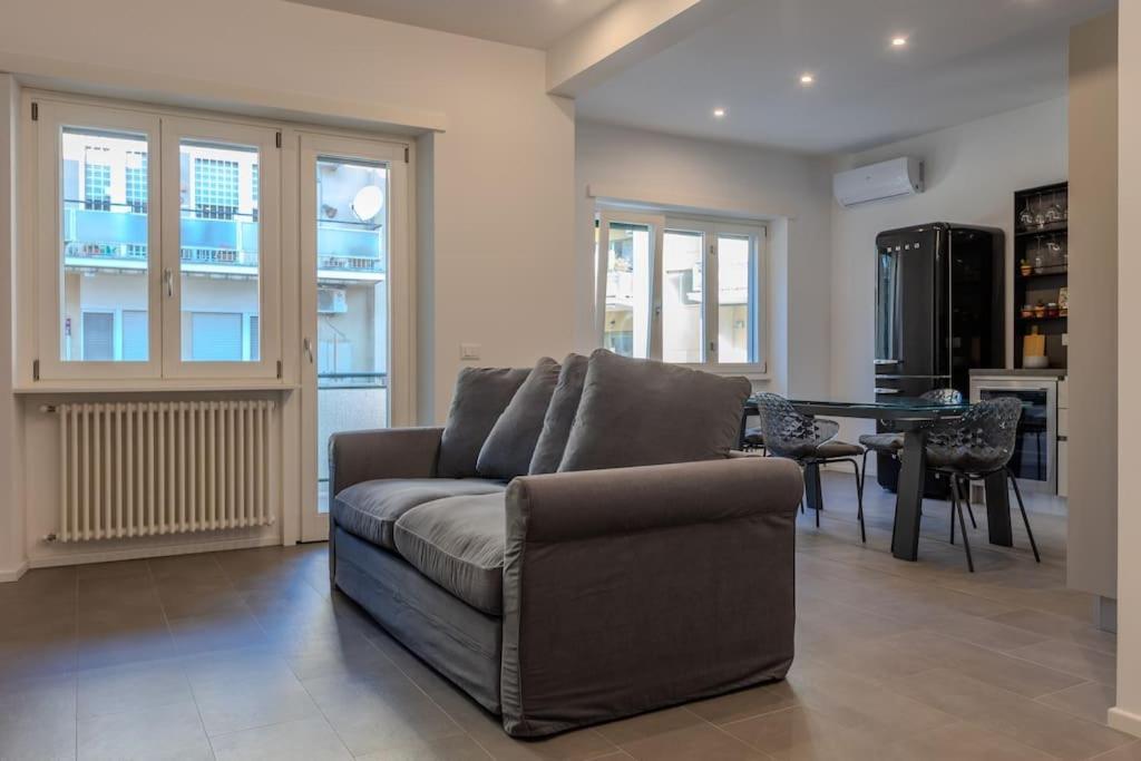 Great Home Laurentina Metro B Rome Exterior photo