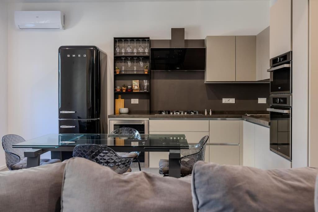 Great Home Laurentina Metro B Rome Exterior photo